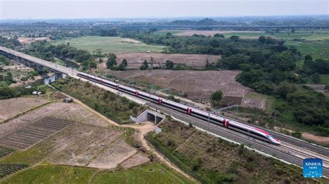 Ferrovia de alta velocidade Jacarta Bandung transporta 5 79 milhões de