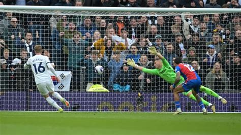 Timo Werner scores 1st Tottenham goal in win over Crystal Palace ...