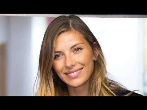 Camille Cerf Enceinte L Ex Miss France En Panique En Apprenant Le