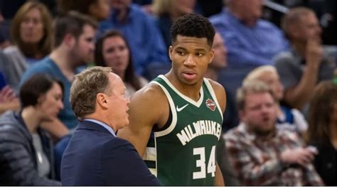 “we Believe In You” Mike Budenholzer Makes Giannis Antetokounmpo