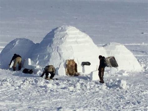 Traditional Inuit village under construction in Iglulik - Nunavut News | Inuit, Inuit people ...