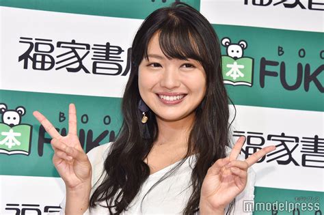 画像2647 元akb48メンバー、芸人との結婚式にog集結「豪華すぎる」「akbメドレー見たい」と話題に モデルプレス