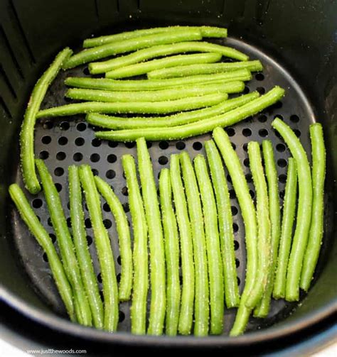 How to Make Healthy Crispy Green Beans in the Air Fryer