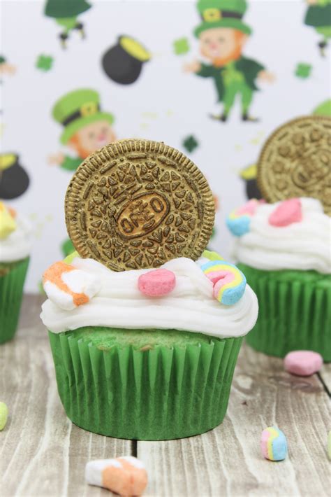 Create Your Own Lucky Charm Cupcakes This St Patrick’s Day The Mommyhood Life