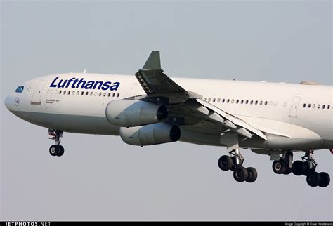 D Aiga Airbus A Lufthansa Dave Henderson Jetphotos