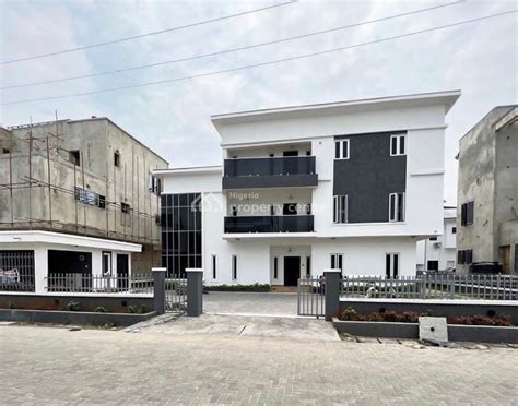 For Sale Contemporary And Spacious Bedroom Fully Detached Duplex