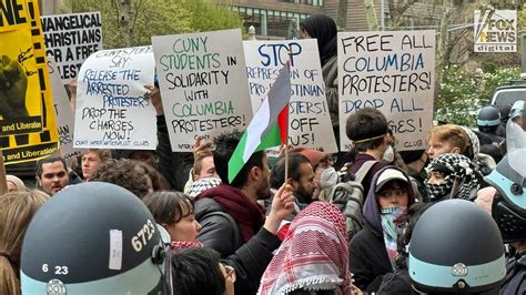 Anti Israel Columbia Student Protesters Stonewall Directing Fox News