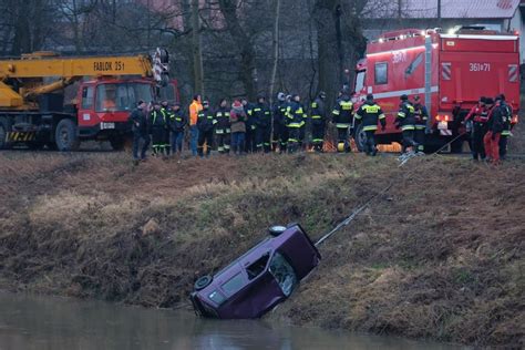 Wypadek w Tryńczy W Wisłoku zginęło pięć osób Prokuratura Okręgowa w