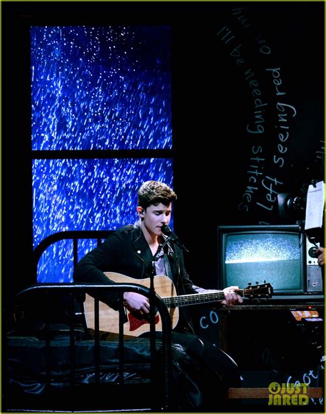 Shawn Mendes Billboard Music Awards 2016 Performance Video Watch Now