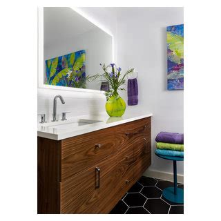 KESSLER PARK MIDCENTURY MODERN BATHROOM REMODELS Moderne Salle De