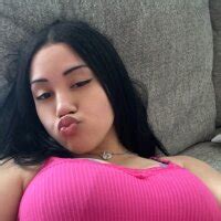 Babymalaya Fully Nude Stripping On Cam For Online Sex Video Chat