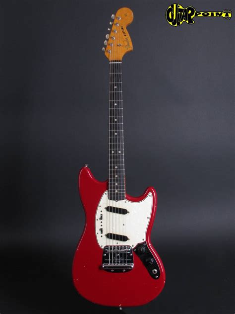 Fender Mustang - Fender guitars Photo (37881938) - Fanpop