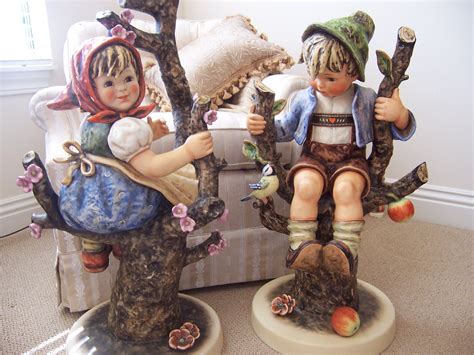 Crystal Boy And Girl In Apple Tree Hummel Figurine Goebel 1992 Germany