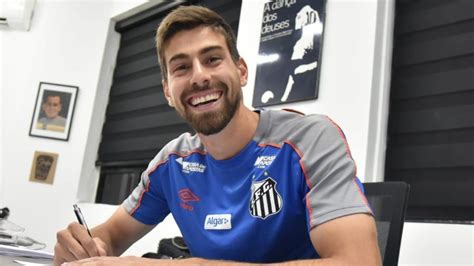 Santos anuncia contratação do zagueiro Luan Peres do Brugge 03 08