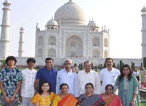 Desde Delhi Excursión de un día al Taj Mahal y al Fuerte de Agra en