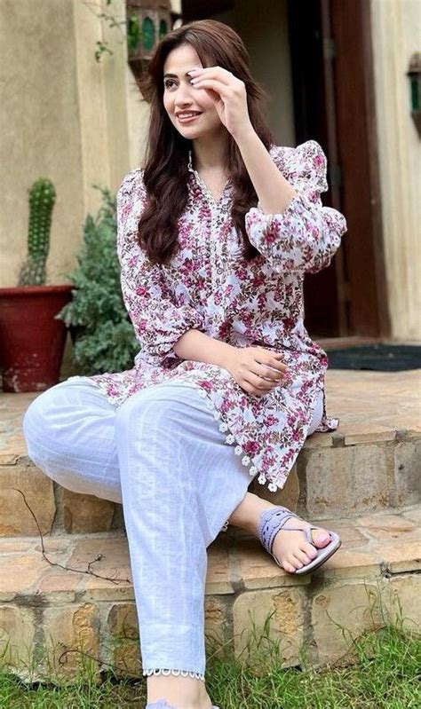 Pin By Alant On My Designing Desi Fashion Casual Easy Trendy Outfits