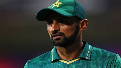 Shoaib Malik Match Fixing Clarifies He Was Not Removed From Bpl Fortune