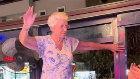 dancing granny   tiktok sensation  boogieing   table