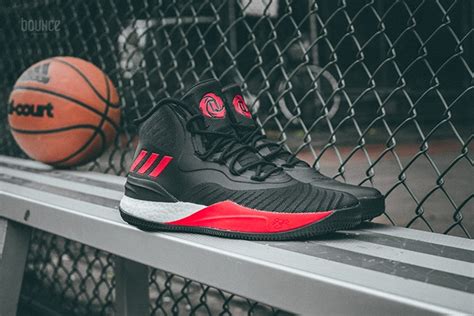 This Adidas Rose 8 Pays Homage To Chicago Weartesters