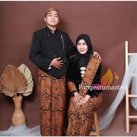 Jual Set Prewedd Couplean Adat Jawa Slendang Motif Jarik Semenromo