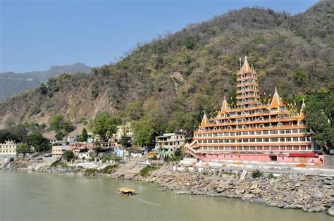 complete list   places  visit  rishikesh   day