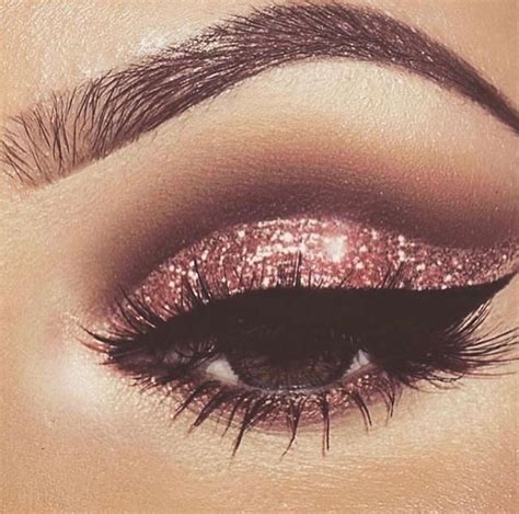 Festive Makeup Look Rose Gold And Pink Glitter Eyes Glitterfestival