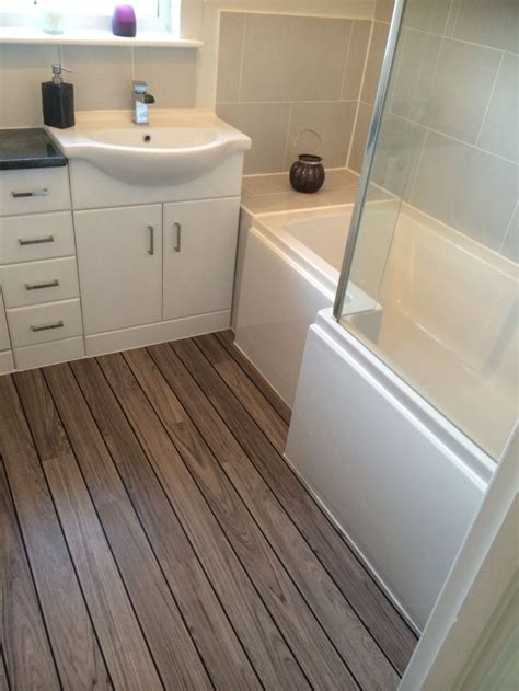 Laminate Flooring For Bathrooms: Benefits And Tips For Installation ...