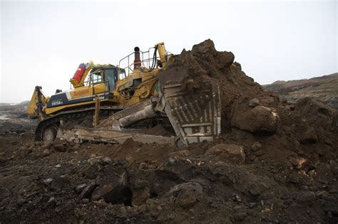 Worlds Biggest Bulldozer Video West Trak Nz