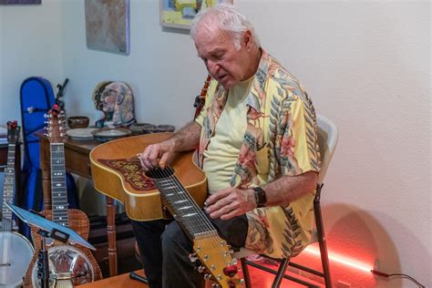 Photographs From The Bryan Bowers Concert Auburn House Concerts