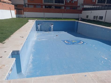 Puesta A Punto De Piscina En Comunidad De Vecinos Hersi Servicio