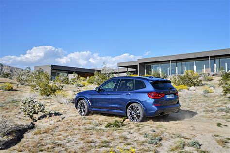 The New BMW X3 XDrive M40i Exterior Color Phytonic Blue Metallic