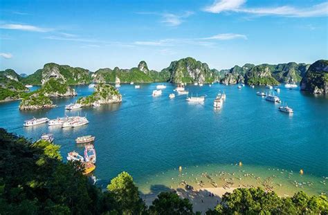 Top 10 attractions in Halong bay