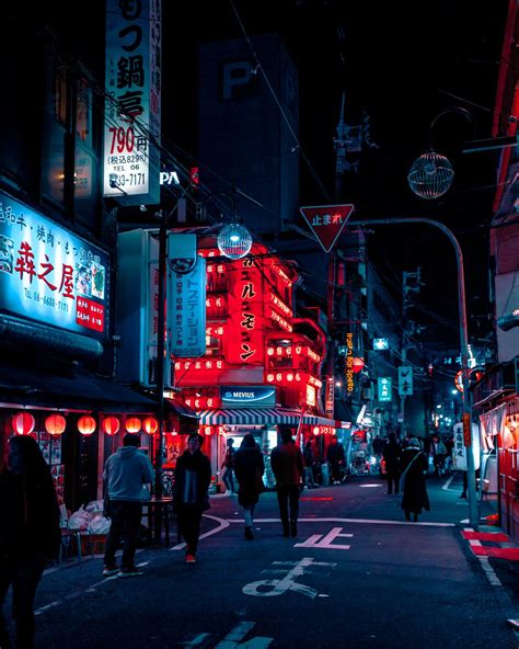 Japan Aesthetic, Night Photography by Aishy : r/aesthetic