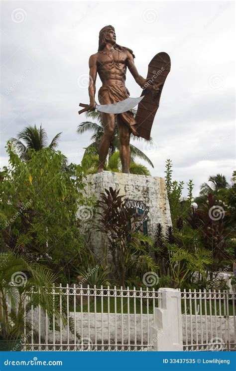 Lapu Lapu Shrine Cebu Stock Image Image Of History Bronze 33437535