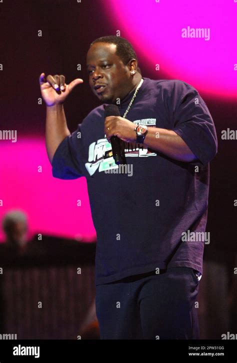 Cedric the Entertainer at the 33rd Annual American Music Awards - at ...