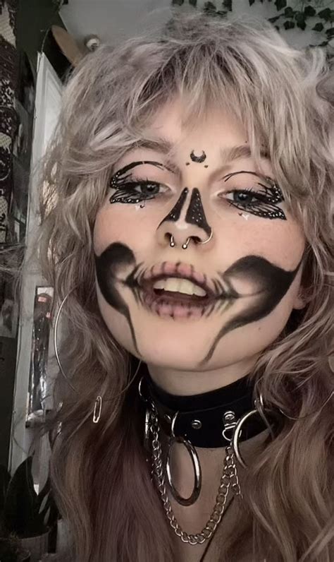 Pin By Liliana De Ofiuco On Halloween Punk Makeup Edgy Makeup Clown