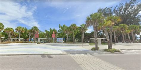 Siesta Key Beach Parking Spaces Everything You Need To Know Beach Yep