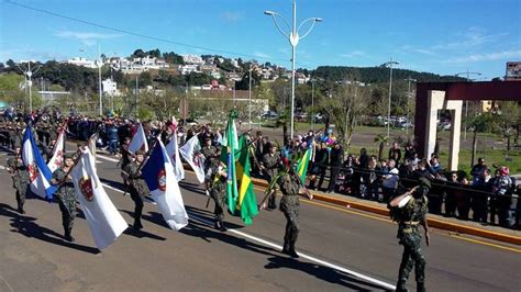 7 de setembro Desfile marca comemorações da Independência do Brasil