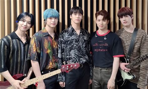 엔플라잉 Nflying On Twitter 📸 210610 Mnet 엠카운트다운 무대 위에 첫 불을 당긴