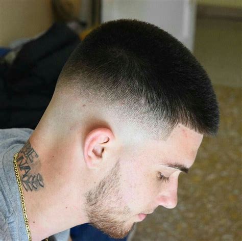 Stylish Short Fade Haircut For Men 03 Short Fade Haircut Mens Haircuts Fade