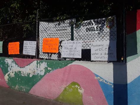 Padres Protestan Por Paro Educativo Escuela Acumula Un Mes Sin Clases