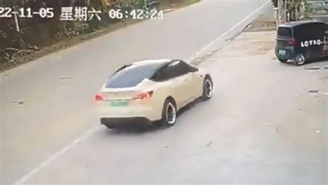 La Explicación De Tesla Tras El Grave Accidente En China Con Un Auto En