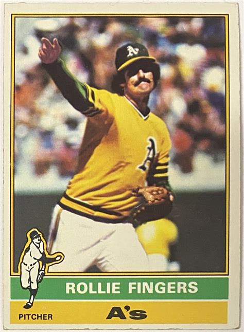 Rollie Fingers 1976 Topps Oakland Athletics Baseball Card HOF KBK