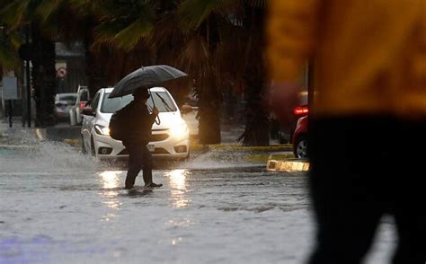 Revisa cuántos milímetros de agua han caído en tu ciudad 24horas