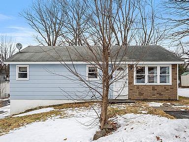 57 Winslow St Gardner MA 01440 Zillow