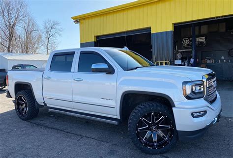 Gmc Sierra Denali White Hostile H Alpha Wheel Front