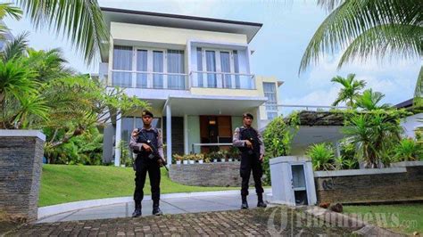 Kpk Sita Rumah Mewah Milik Mantan Kepala Bea Cukai Makassar Andhi