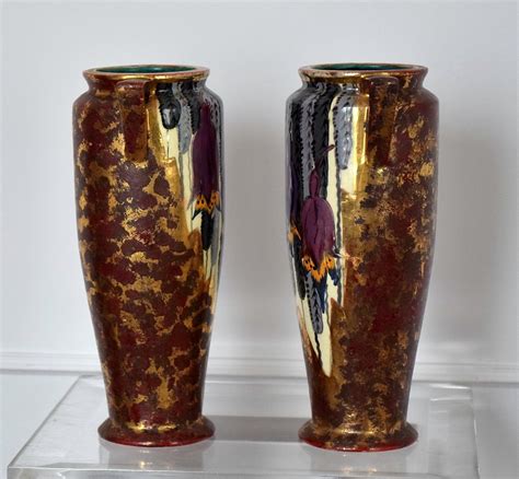 Proantic Paire de vases art déco par Louis Dage