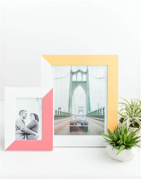 14 Picture Frame Makeover Ideas Diy Your Way To Pretty Wall Art