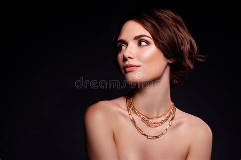 4 518 Naked Girl Brown Hair Stock Photos Free Royalty Free Stock Photos From Dreamstime